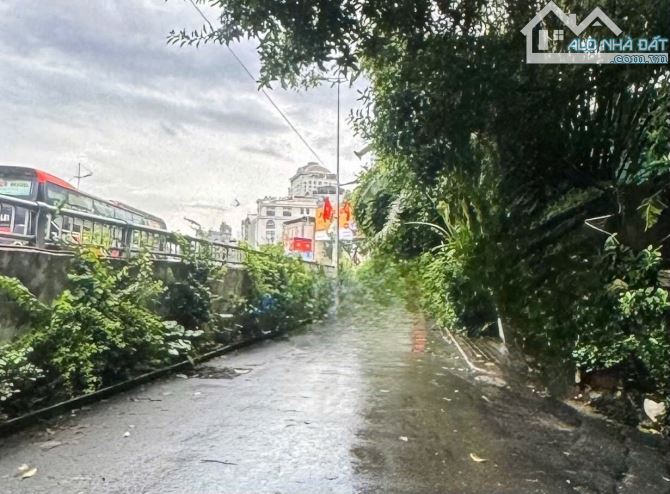 XUÂN DIỆU - Nhà đẹp 92m2 4 tầng, MT 4,3m - Lô góc dân xây - 1 nhà ra mặt phố - Ngõ ô tô