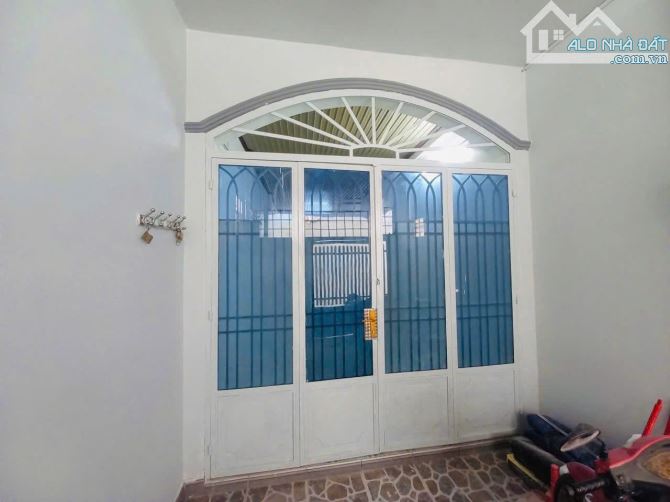 Chỉ 1tỷ8 TL Bán nhà 1trệt 1Gác gần đường Cách Mạng T8 Sở XD Tỉnh pQuang Vinh Trấn Biên mới