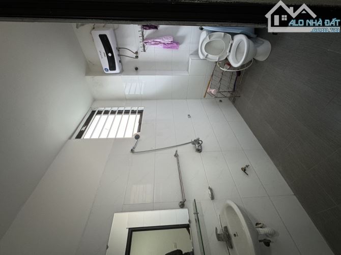Nhà Quang Trung Hà Đông, gần ga Hà Đông, chợ Hà Đông, Mê Linh Hà Đông 5tầng, 6.98tỷ