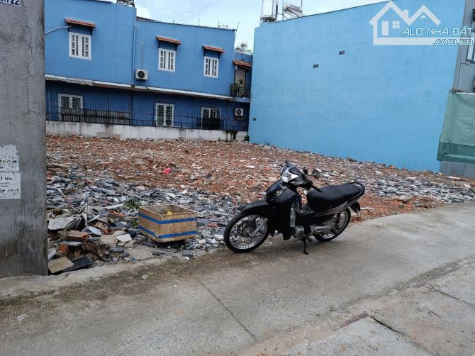 Lô đất đẹp 1/ Tân Xuân  ,Hóc Môn ,  DT 108m2 . Giá chỉ 4.4 tỷ (TL)