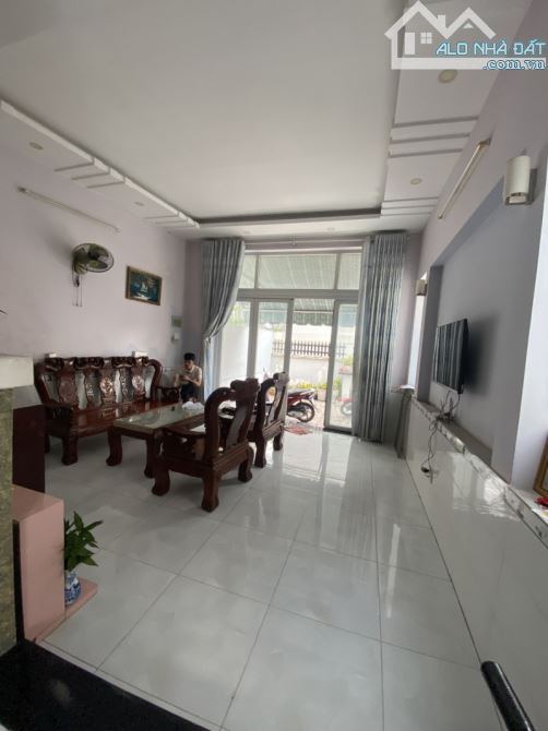 Bán nhà 2 tầng Linh Tây Thủ Đức – 158m² _6.2x22 – gần Phạm Văn Đồng – chỉ 6.8 tỷ