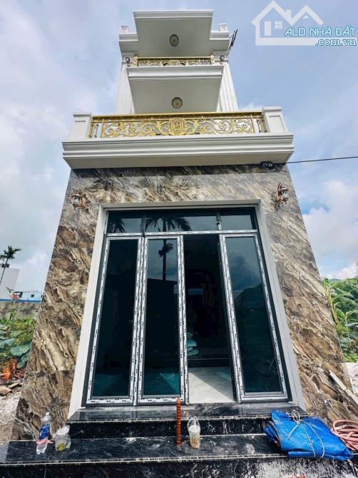 Siêu phẩm CĂN NHÀ ĐỘC LẬP 3 TẦNG Ô TÔ ĐỖ CỬA CỐNG MỸ- NAM SƠN - AN DƯƠNG