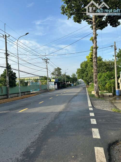 BÁN ĐẤT MT NGUYỄN THỊ NÊ THUẬN TIỆN KINH DOANH BUÔN BÁN GIÁ TỐT