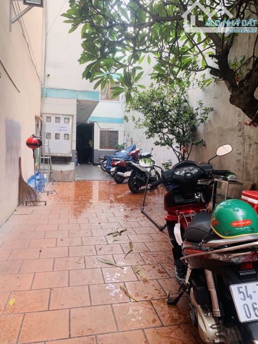 BÁN NHÀ MT PHAN HUY THỰC - KHU VIP TÂN KIỂNG - 240m2 (NỞ HẬU) - 11PN sẵn dòng tiền - SHR