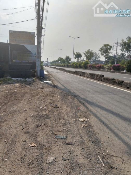 Bán Đất mặt tiền Quốc Lộ 22 Tân Thông Hội , Củ Chi