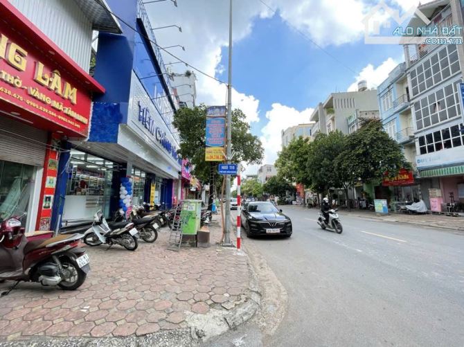 BÁN ĐẤT TRÂU QUỲ-GIA LÂM- 62M2 - NHỈNH 6 TỶ, NGÕ Ô TÔ, 3 BƯỚC RA MẶT PHỐ NGÔ XUÂN QUẢNG