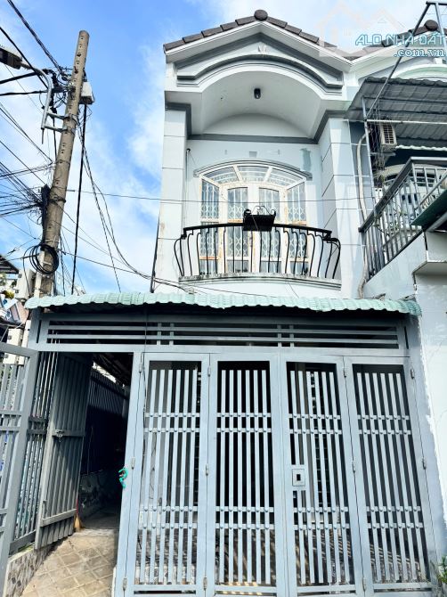 Bán Căn Góc 2 Mặt Tiền, Hẻm xe hơi, Lê Văn Lương ngay Cầu Long Kiển