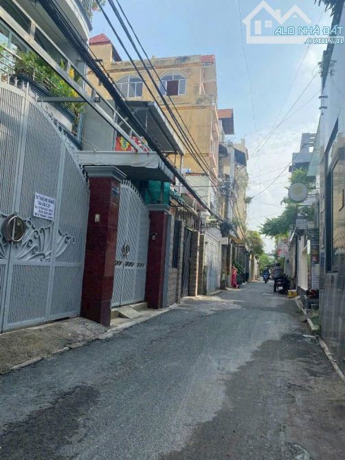 Siêu Phẩm - Nguyễn Hồng Đào - 54m2 - 1 trệt 3 lầu - giá 6.6 tỷ TL