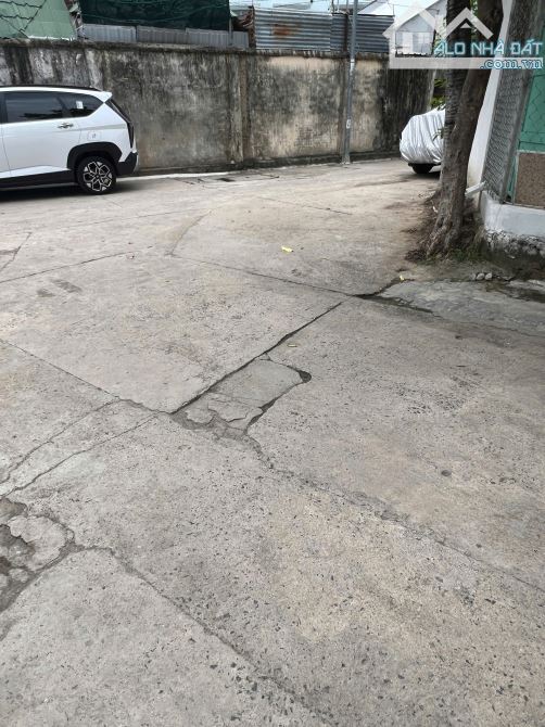 Bán nhanh nhà 3 tầng hẻm oto Cao Bá Quát. DT 109,7m2. Chỉ 6 tỷ 8