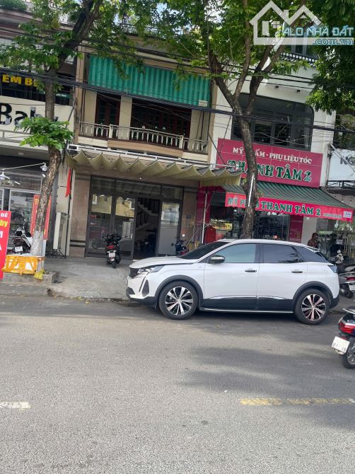 🏡 BÁN NHÀ 3 TẦNG – 4 PHÒNG NGỦ – MẶT TIỀN NGUYỄN VĂN HUYÊN, CẨM LỆ – GIÁ CHỈ 4,5 TỶ