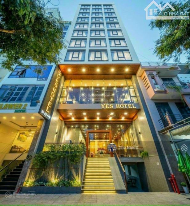 Bán toà nhà văn phòng Cộng Hoà, Tân Bình, 1 hầm, 7 tầng, DTSD 1317m2, 4.6x39m, giá tốt 50