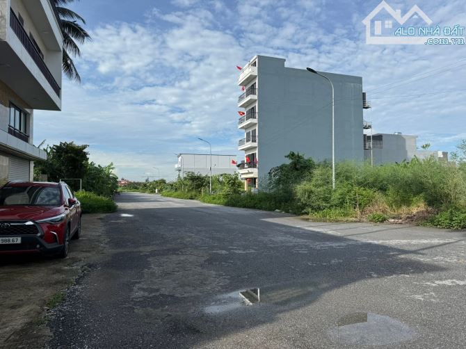 🌺🌺 SIÊU HIẾM : 2 LÔ LIỀN KỀ ĐƯỜNG 31m KHU PHÂN LÔ ĐỐNG CHUỐI, HỒNG BÀNG