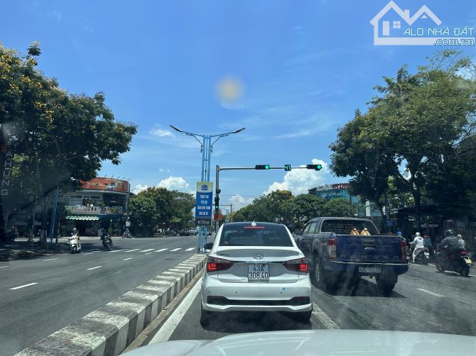 Bán cặp đất đường Cách Mạng Tháng Tám đối diện hội chợ Triễn Lãm. Gọi Tuyết
