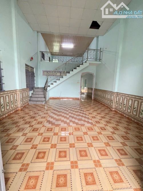 BÁN NHÀ HẺM LÊ MINH XUÂN - PHƯỜNG TÂN LẬP