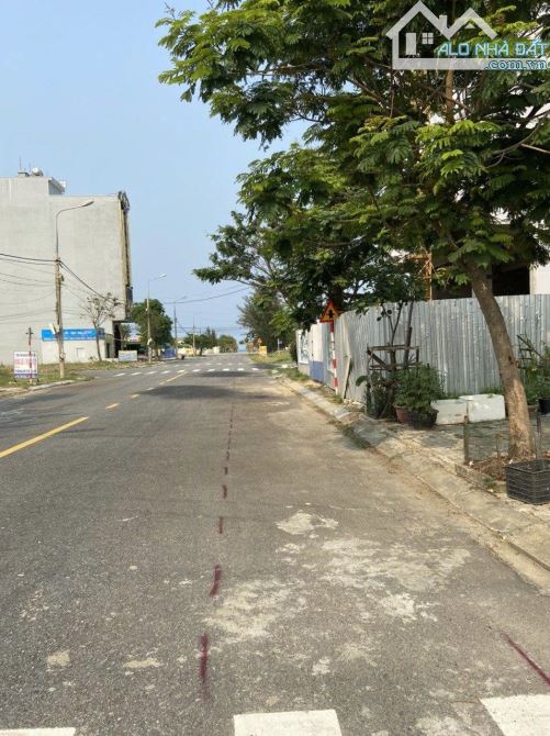 Bán đất khu Tân Trà đường HOÀNG BÌNH CHÍNH VÀ NGUYỄN PHẠM TUÂN , Ngũ Hành Sơn