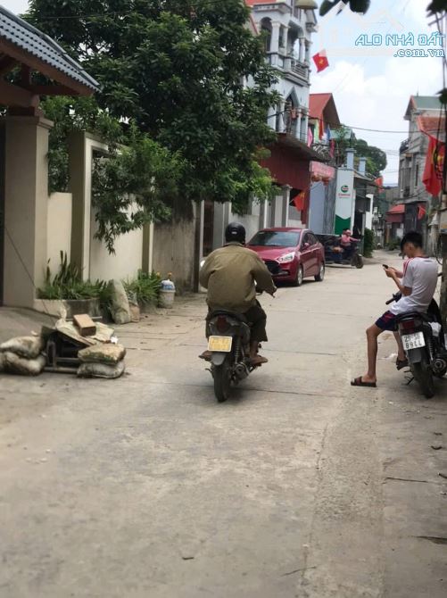 Vân tảo -thường tín 👉 ô tô đỗ cửa giá rẻ đầu tư