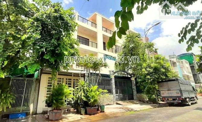 Bán biệt thự Phạm Công Trứ, Thạnh Mỹ Lợi, sổ hồng, 12x16m, gara rộng