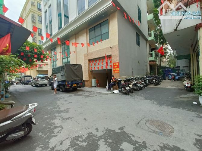 BÁN NHÀ MẶT NGÕ 83 NGUYỄN KHANG, CẦU GIẤY, HÀ NỘI. DIỆN TÍCH 40/45M2. GIÁ 17.9 TỶ !!!