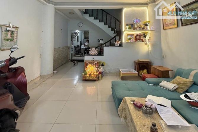 Bán nhà hẻm xe hơi, Phan Văn Trị, Bình Thạnh, 56 m² (4m x 14m) - Giá 10.8 tỷ TL