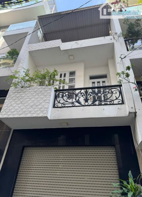 **Bán nhà HXH Cách Mạng Tháng 8** p5 Tân Bình (6,2x11) góc 2MT; 7,2 tỷ