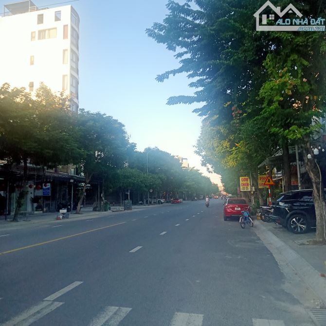 Chính chủ bán  đất đường Dương Vân Nga. Gần khúc hạo. Sơn Trà TP ĐÀ NẴNG giá rẻ