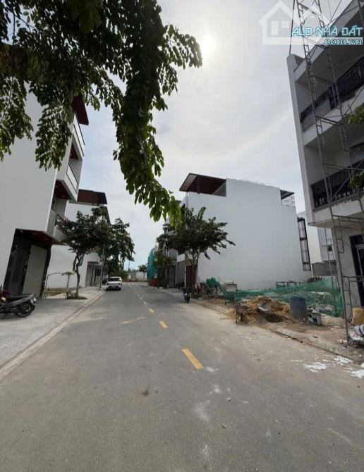ĐẤT MẶT TIỀN ĐƯỜNG NHỰA 14M,ĐƯỜNG THIÊN GIANG SHR,NGAY CẦU BÌNH ĐIỀN SAIGON