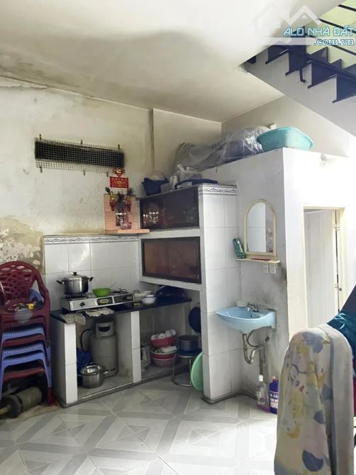 HẺM XE TẢI HOÀ BÌNH, THÔNG LŨY BÁN BÍCH, KÊNH TÂN HOÁ ,C4, 115M² ,chỉ 6.X TỶ