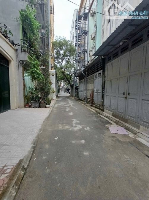 BÁN MẢNH ĐẤT LÔ GÓC, Ô TÔ TRÁNH, KINH DOANH – BỜ SÔNG SÉT, TRƯƠNG ĐỊNH – 100M²