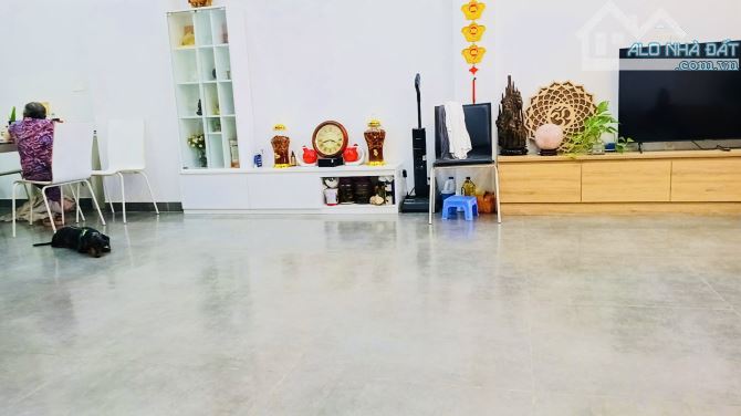 Bán nhà đẹp đường ô tô kdc Đào Sư Tích liền kề Phú Mỹ Hưng Quận 7 giá 10 tỷ