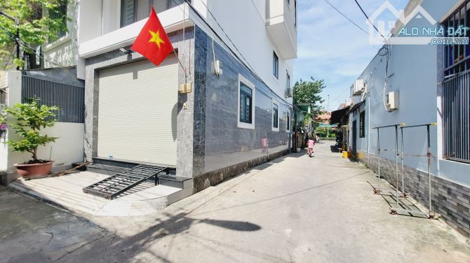 KĐT HIMLAM - BÁN GẤP NHÀ 4 TẦNG CĂN GÓC 2MT HXH