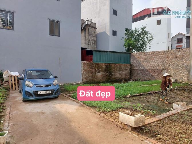 CẦN BÁN ĐẤT THẠCH BÀN LONG BIÊN HÀ NỘI.