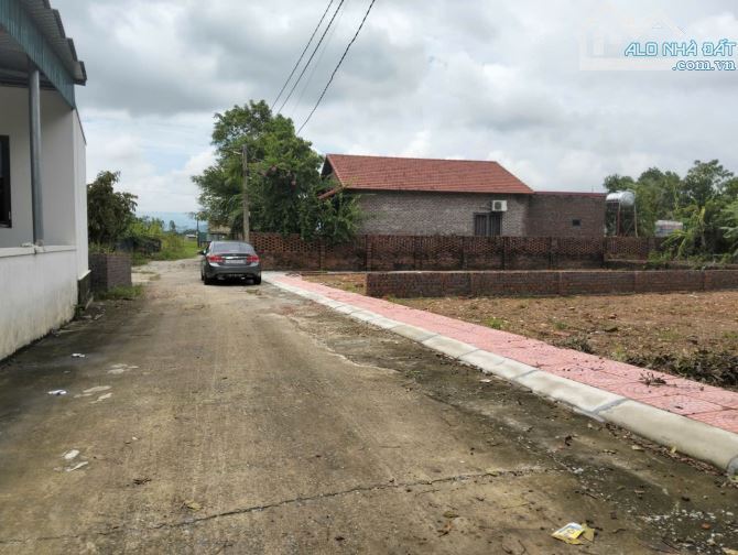 Bán đất Mỹ Đức, ngõ thông, ô tô tránh, sổ đỏ đẹp