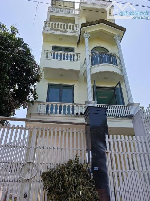 BÁN NHÀ 5 TẦNG 177M2 ( 8.5M X 20M) - HUỲNH THỊ MÀI HÓC MÔN - 5.47 TỶ.