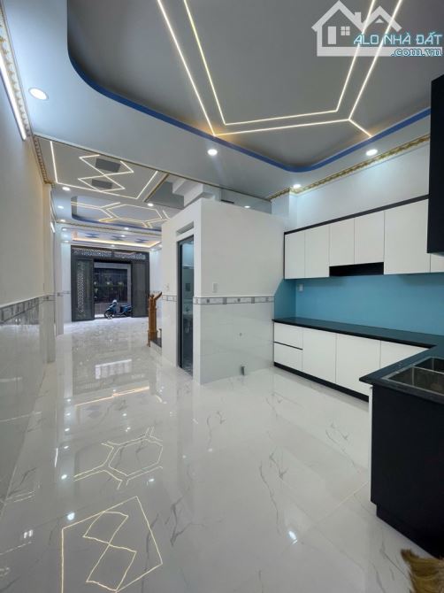Bán Nhà Đường Lê Văn Quới - Bình Trị Đông - DT 60m2 - 2 Tầng - HXH Thông - Nhỉnh 5 Tỷ