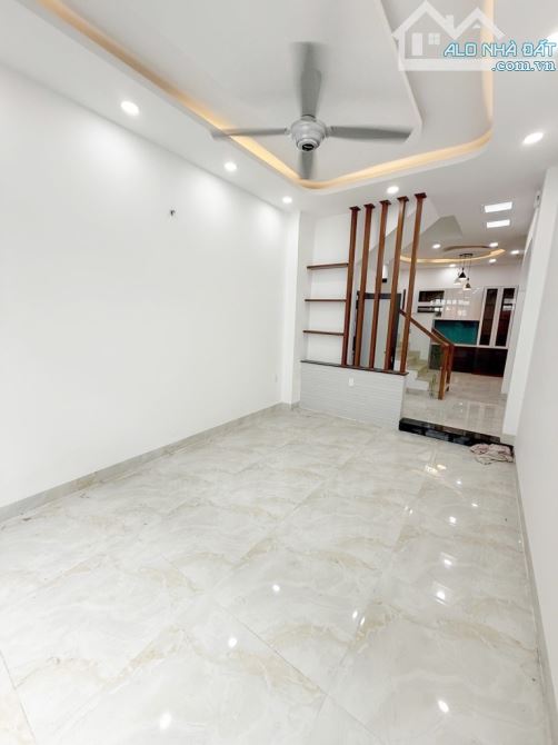 NHÀ ĐẸP 5 TẦNG 💥45M2💥 - HẺM XE HƠI - NGUYỄN VĂN ĐẬU - CHỈ NHỈNH 8 TỶ