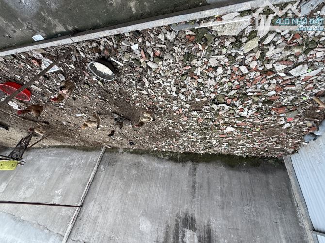 BÁN GẤP ĐẤT Ở LÂU DÀI CHƯA SỔ Ô TÔ TRÁNH 45 TR/M LONG BIÊN 44M CHỈ 2 TỶ. ĐẦU TƯ.🏃‍♂️