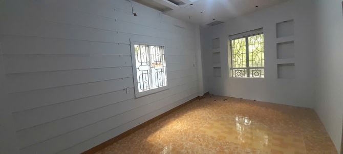 Cho thuê nguyên căn 1 trệt 1 lầu mặt tiền đường Nguyễn Ái Quốc
