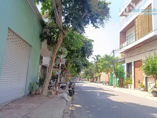 GIẢM GIÁ! CẦN BÁN ĐẤT MẶT TIỀN PHAN CHU TRINH, PHƯỜNG 2 - DT 5,2Mx16M (83M2 TC), 9,3 TỶ