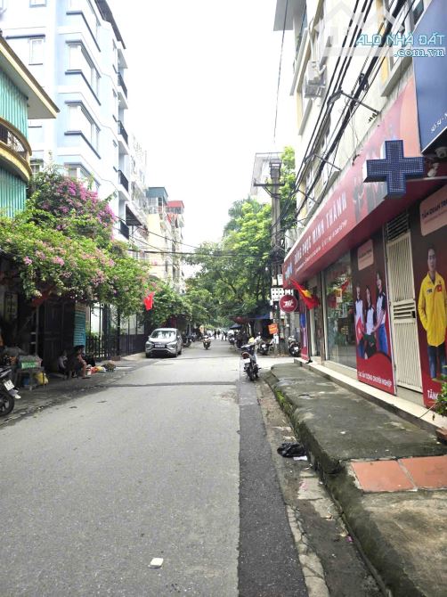 Bán nhà Doãn Kế Thiện, 75m, Bán đất tặng nhà 3T, ô tô, KD VP, sát phố, nhỉnh 16 tỷ