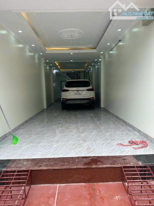 Viện KHNN Vĩnh Quỳnh 50m 5 tầng 8.45 tỷ