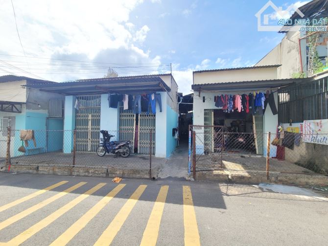 Bán dãy trọ 12x23m, hẻm Đông Minh p.Đông Hòa gần GO Dĩ An, thu 14tr/th