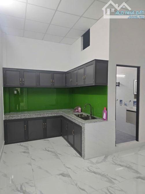 Nhà 8x18m xây 2 tầng, Lê Thị Kim, Hóc Môn, 5 tỷ