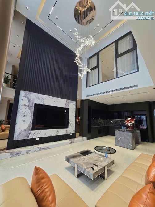 LIỀN KỀ TƯ ĐÌNH 65M 6 TẦNG MT 4.5M THANG MÁY FULL NỘI THẤT XỊN SÒ HIỆN ĐẠI CHÍNH CHỦ BÁN