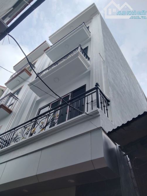 Bán nhà Phú Lương, Hà Đông – 64m², 4 tầng, ngõ nông, gần ô tô + Nhà xây 4 tầng chắc chắn,