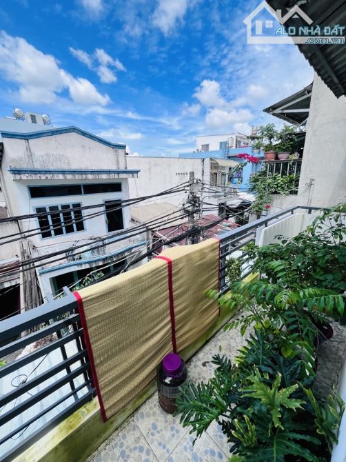 PHẠM THẾ HIỂN F7 QUẬN 8 DT 4,5X20 92,5M² GÓC 2 MẶT HOK LỘ GIỚI GIÁ NHỈNH 4TỎI