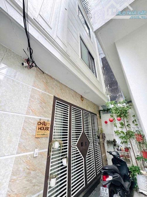 ĐỒNG MAI HÀ ĐÔNG - CHÍNH CHỦ CẦN BÁN NHÀ GẤP . DT 34M2 5 TẦNG FULL NỘI THẤT. cHỈ 4TY12