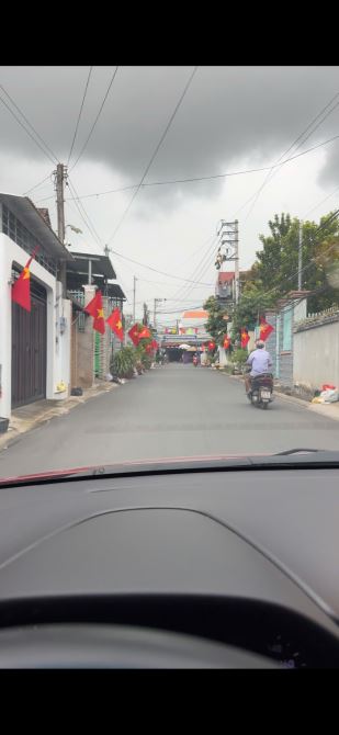 BÁN LÔ ĐẤT GẦN CÂY XĂNG 26, CÁCH ĐƯỜNG ĐỒNG KHỞI 200M