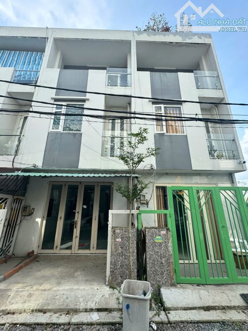 BÁN NHÀ 2 LẦU 845 ĐƯỜNG NGUYỄN BÌNH.NGAY CÔNG AN XÃ, GIÁ 2,6 TỶ