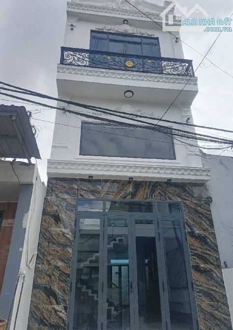Bán Nhà Gần Chợ Đầu Mối Hóc Môn – Xã Bà Điểm, Hẻm Xe Tải, 3 Tầng Kiên Cố – Chỉ 4,95 Tỷ