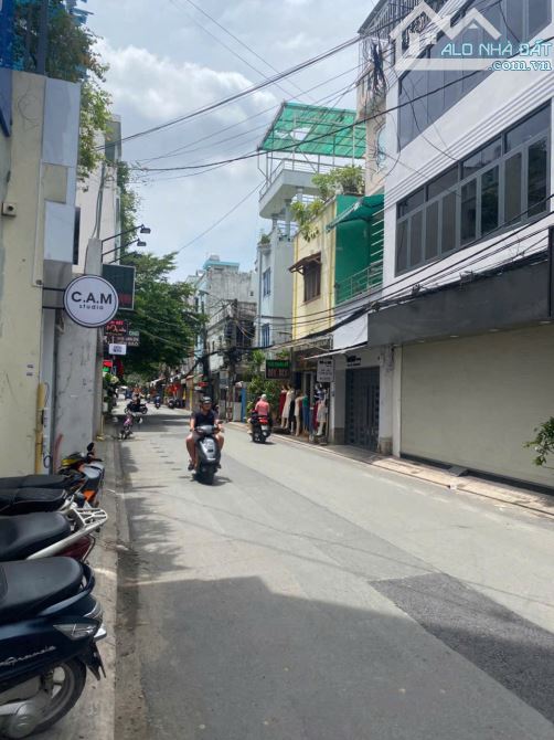 Ngang khủng gần 7m – Nhà 3 lầu ngay Đồng Xoài thông ra Hoàng Hoa Thám- Cộng Hòa- 9,5 tỷ tl